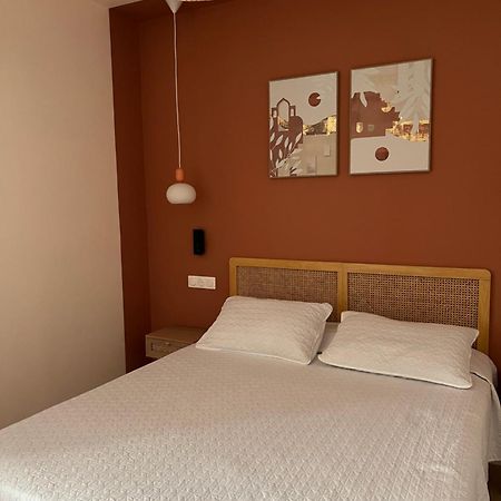 פור-ונדרה Hotel Restaurant Les Paquebots מראה חיצוני תמונה